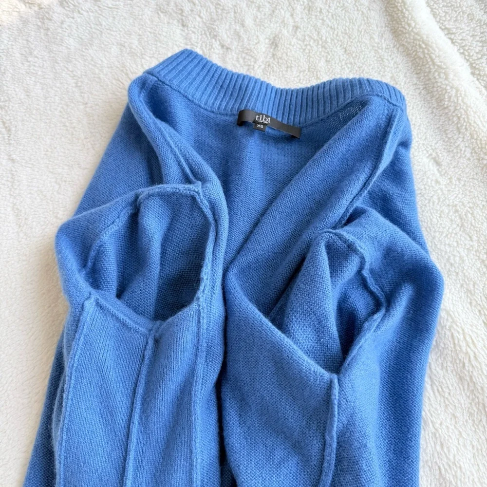 Tibi Cashmere Blue Long Sleeve Asymmetric Crewneck Sweater XS
